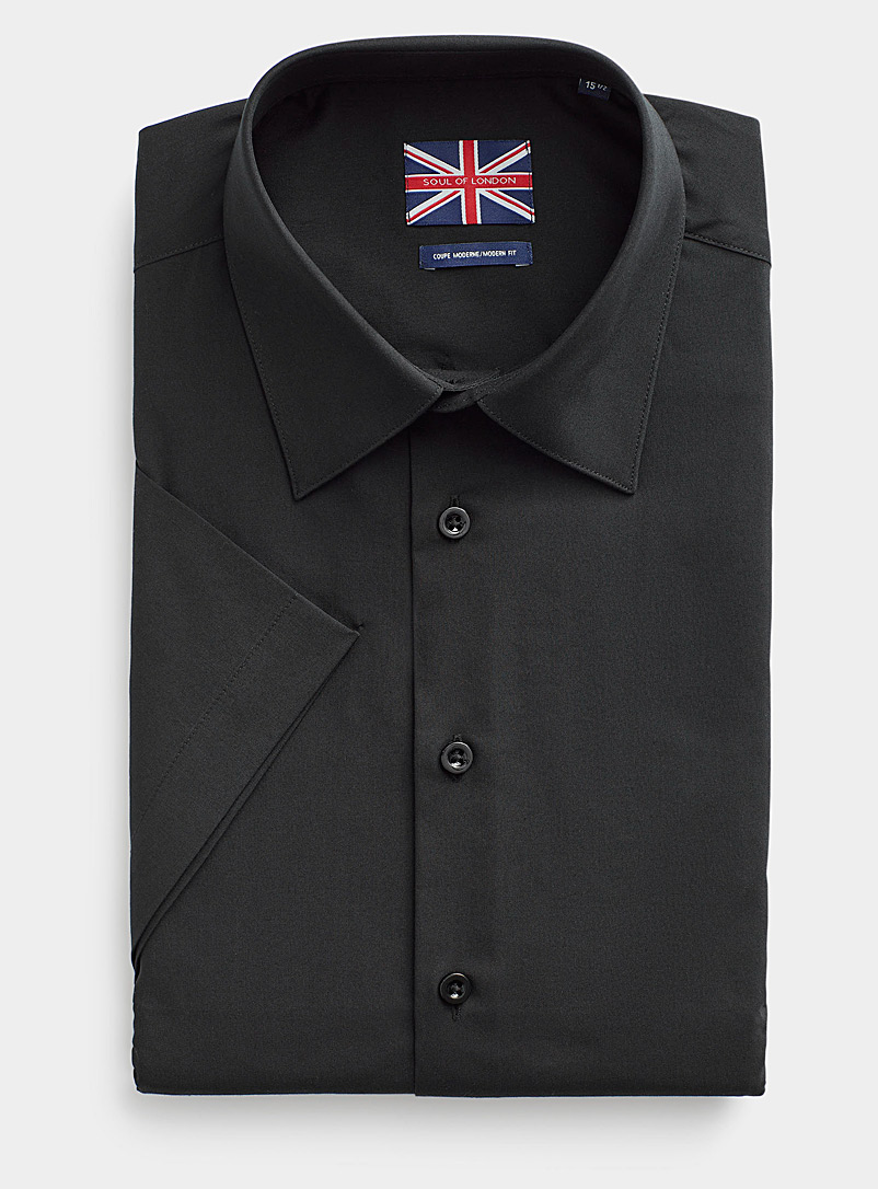 Soul of London: La chemise extensible unie à manches courtes Coupe moderne Noir pour homme
