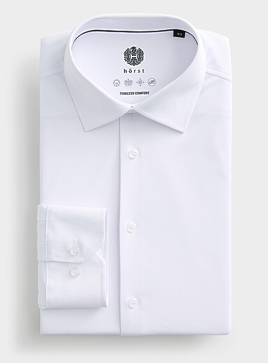La chemise ultra-extensible unie <b>Coupe ajust&eacute;e</b>