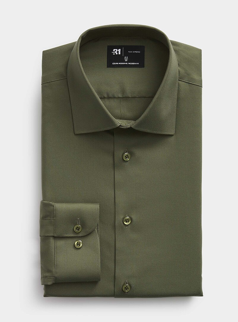 Solid Wrinkle-Free Dobby Shirt Modern Fit