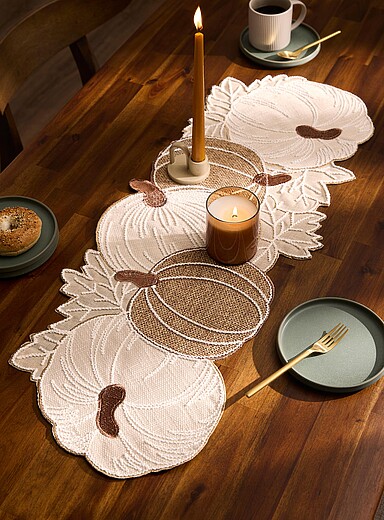 Pumpkins table runner 36 x 91 cm