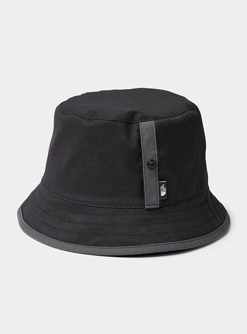 The North Face Black Small mesh pocket reversible bucket hat for women
