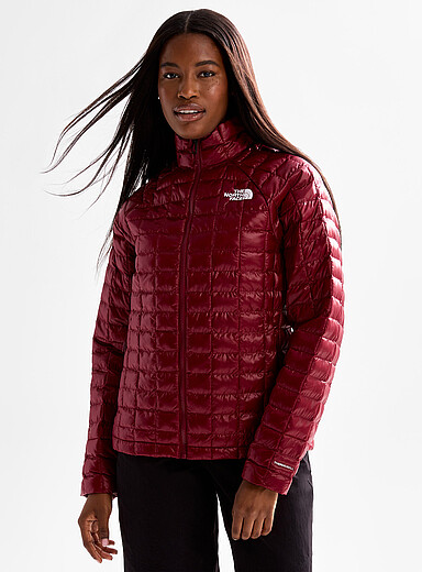 The North Face: La veste matelass&eacute;e quadrill&eacute;e THERMOBALL<sup><small>MC</small></sup> Bourgogne pour femme