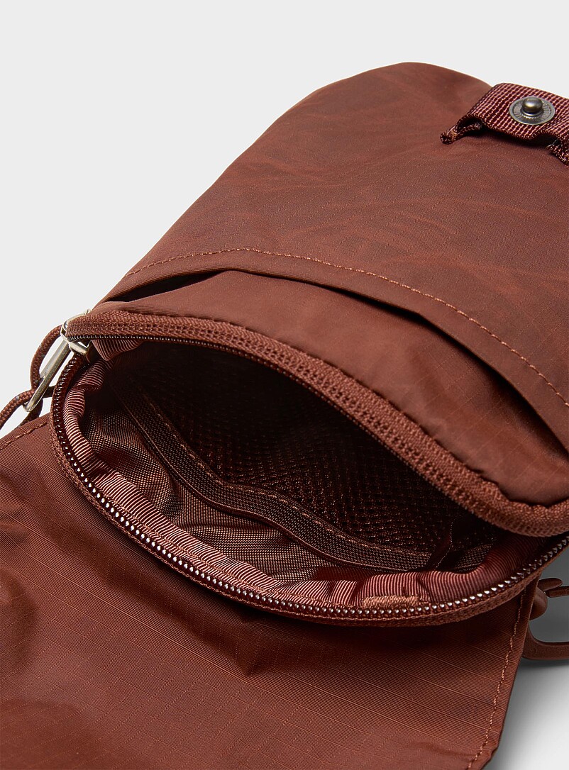 The North Face: Le petit sac bandouli&egrave;re Glen Canyon Noir pour homme