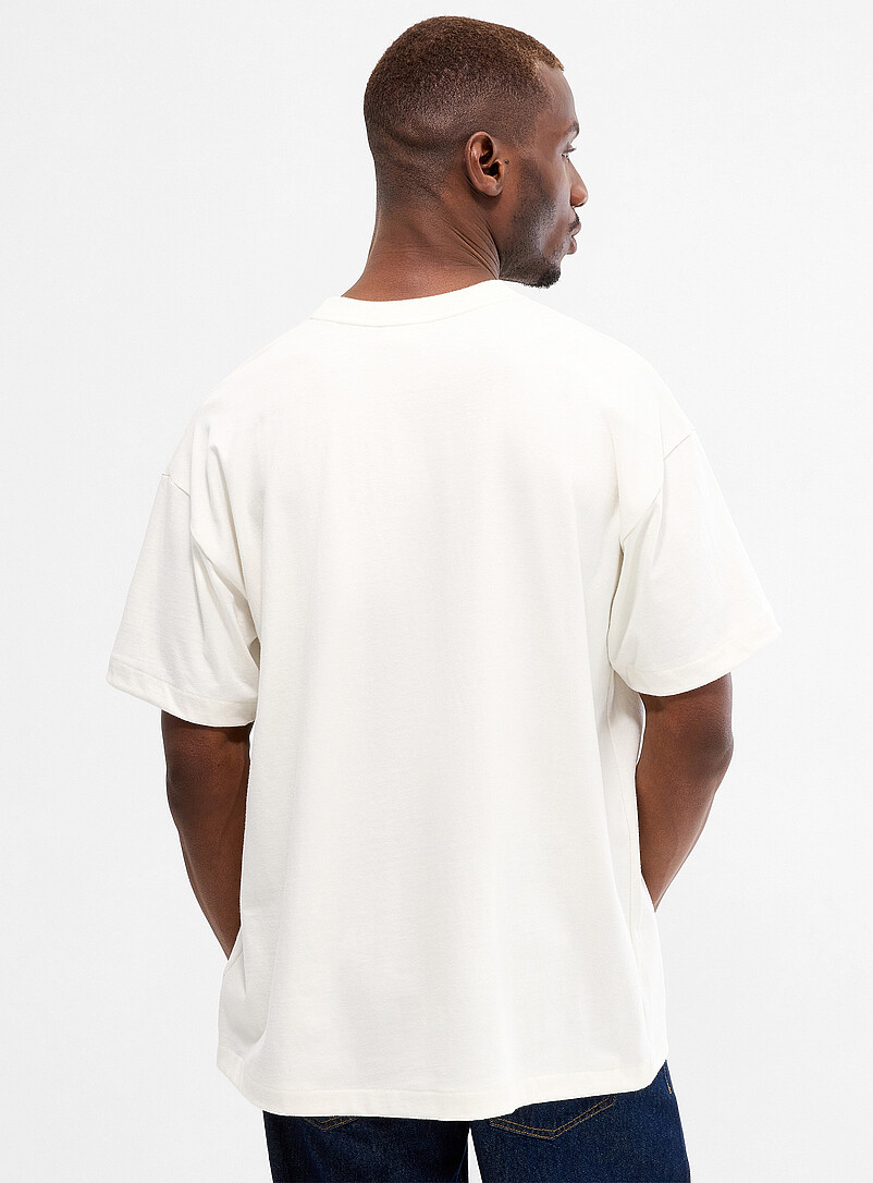 The North Face: Le t-shirt Red Box Charbon pour homme