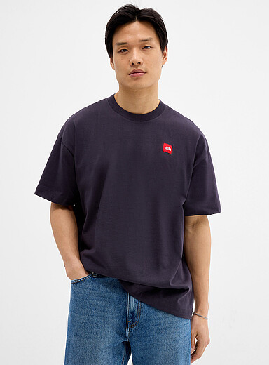 Le t-shirt Red Box