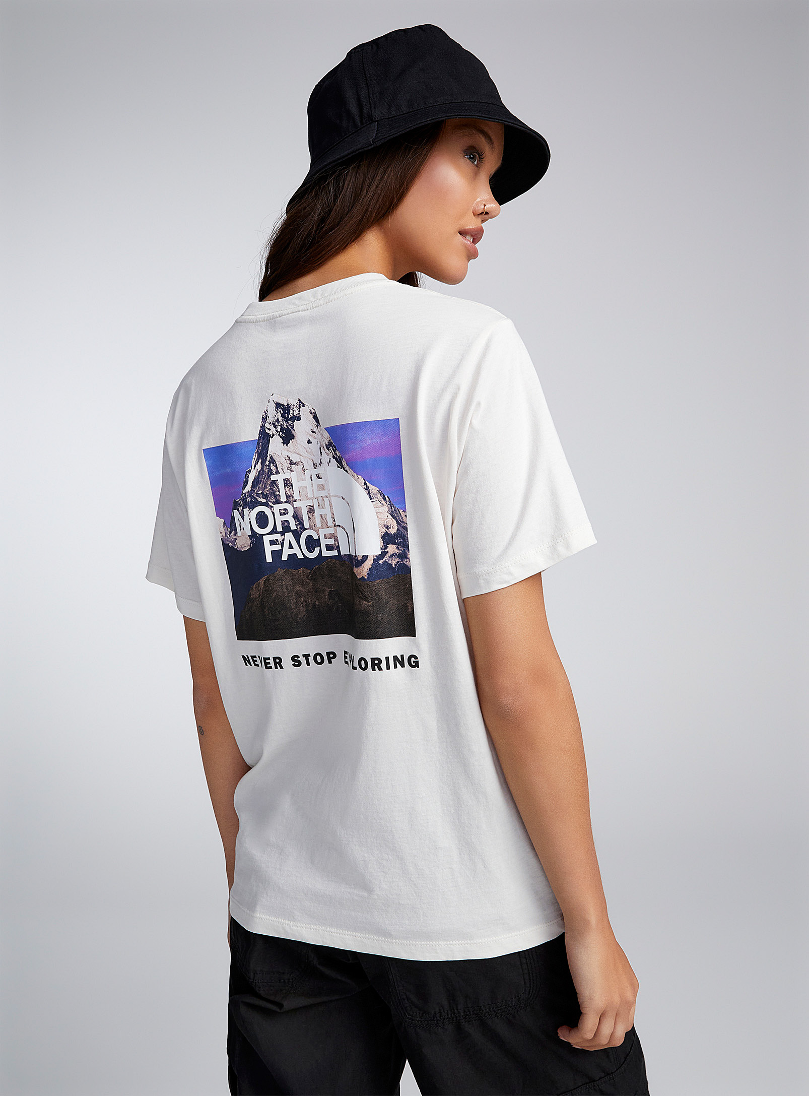The North Face Box Nse Logo Tee In Ivory White