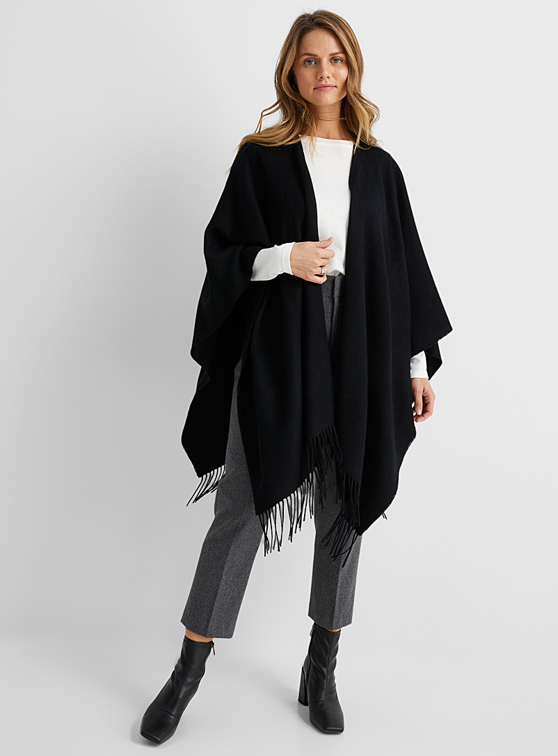 Solid woven wool shawl | Simons | Women's Shawls, Capes, and