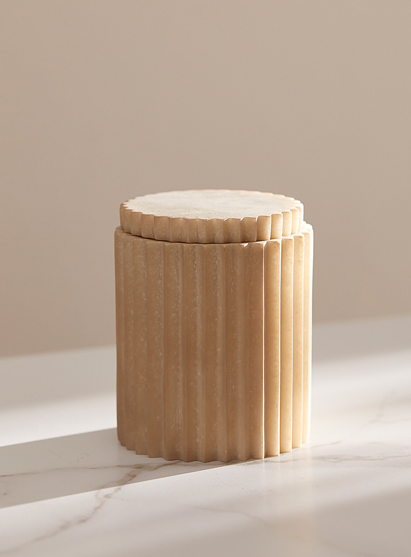 Simons Maison Taupe Grooved resin decorative jar