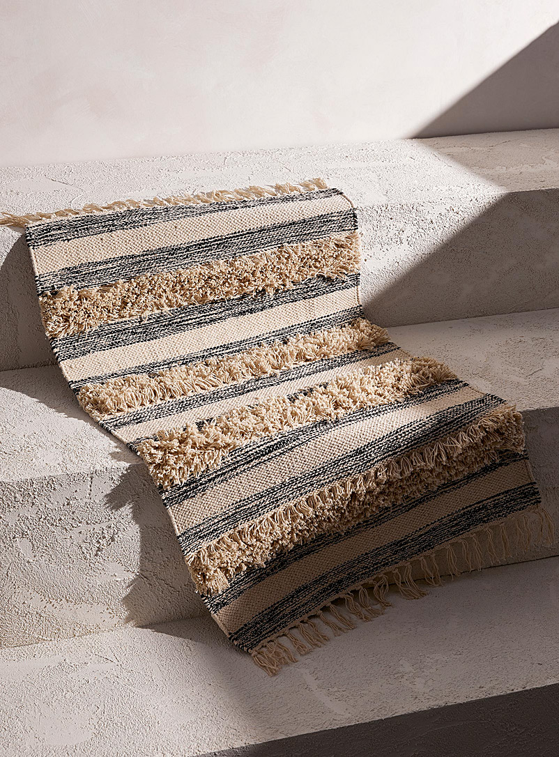 Simons Maison: Le tapis rayures touffetées 60 x 90 cm Écru à motifs