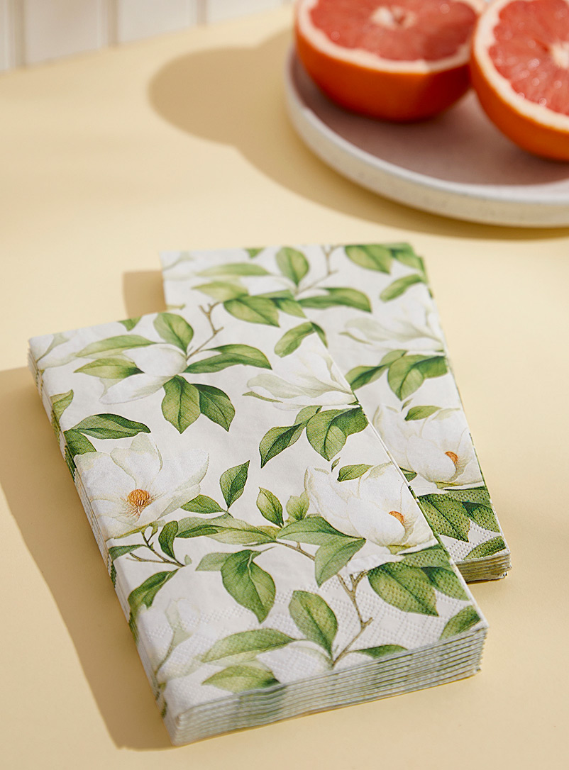 Simons Maison Patterned Green White flowers paper napkins 11 x 20 cm. Pack of 16.
