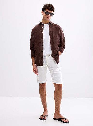 Le bermuda denim blanc envers fa&ccedil;on tricot