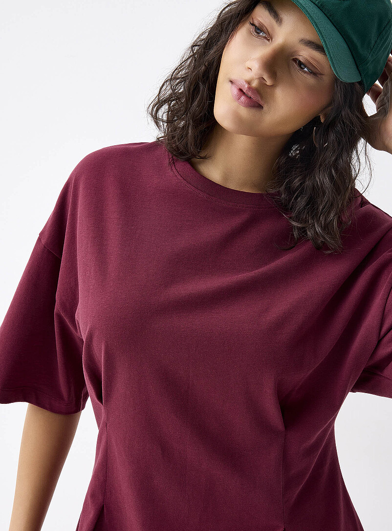 Twik: La robe t-shirt &eacute;vas&eacute;e Vert bouteille - Sapin pour femme