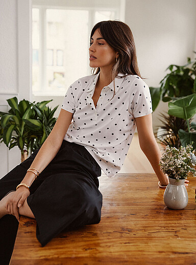 Contemporaine: Le polo jersey extensible &agrave; motif Blanc cass&eacute; pour femme