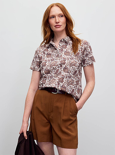 Contemporaine: Le polo jersey extensible &agrave; motif &Eacute;cru &agrave; motifs pour femme
