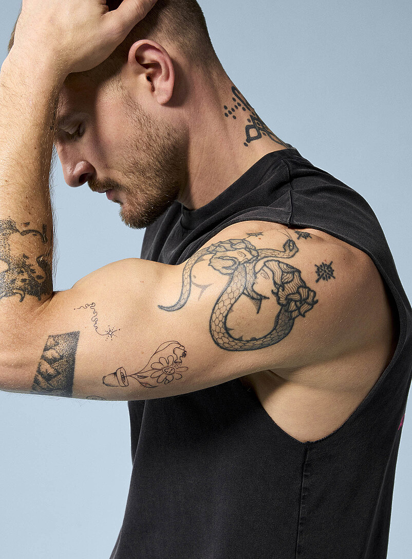I.FIV5: Le t-shirt sans manches d&eacute;lav&eacute; coton bio Blanc cass&eacute; pour homme