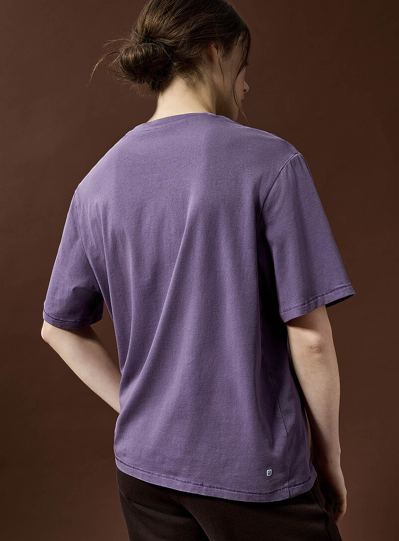I.FIV5: Le t-shirt ample carr&eacute; d&eacute;lav&eacute; Oxford pour femme