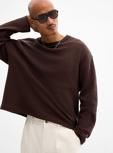 Le t-shirt tricot rayure pointelle <b>Coupe surdimensionn&eacute;e</b>