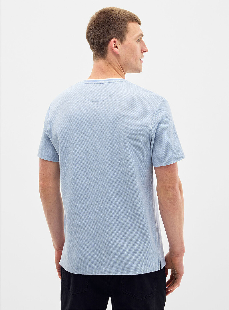 Le 31 Baby Blue Semi-plain textured knit T-shirt for men