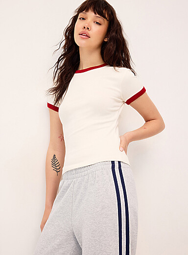 Contrasting trim T-shirt <b>Super slim fit</b>