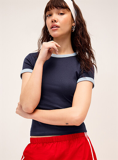 Contrasting trim T-shirt <b>Super slim fit</b>