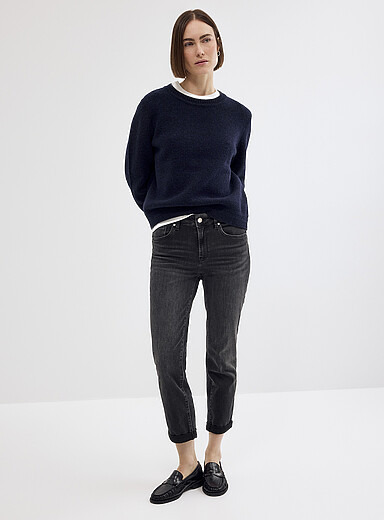 Mavi Grey Kathleen faded grey sewn-cuff jean <b>Fit: slim boyfriend leg, mid-rise waist</b> for women
