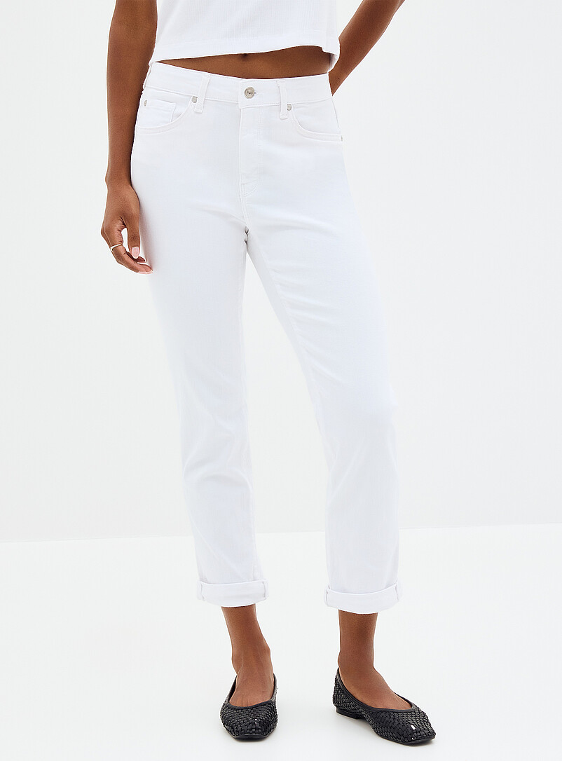 Mavi: Le jean bords roul&eacute;s Kathleen blanc <b>Coupe : jambe boyfriend &eacute;troite, taille mi-haute</b> Blanc pour femme