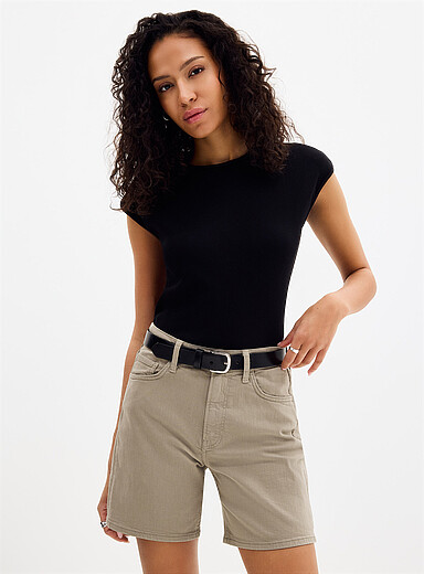 Mavi: Le short allong&eacute; Heidi <b>Coupe : jambe d&eacute;contract&eacute;e, taille haute</b> Vert pistache - Menthe pour femme
