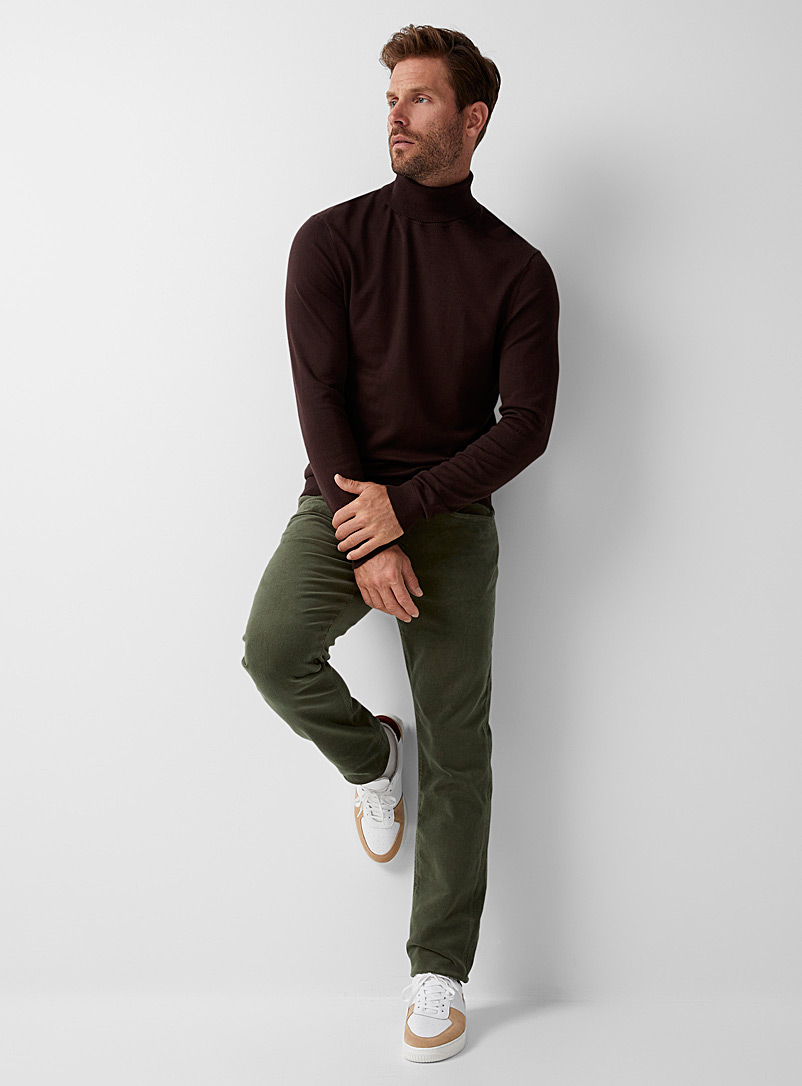 Mavi: Le pantalon Marcus velours côtelé Coupe ajustée Vert foncé-mousse-olive pour homme