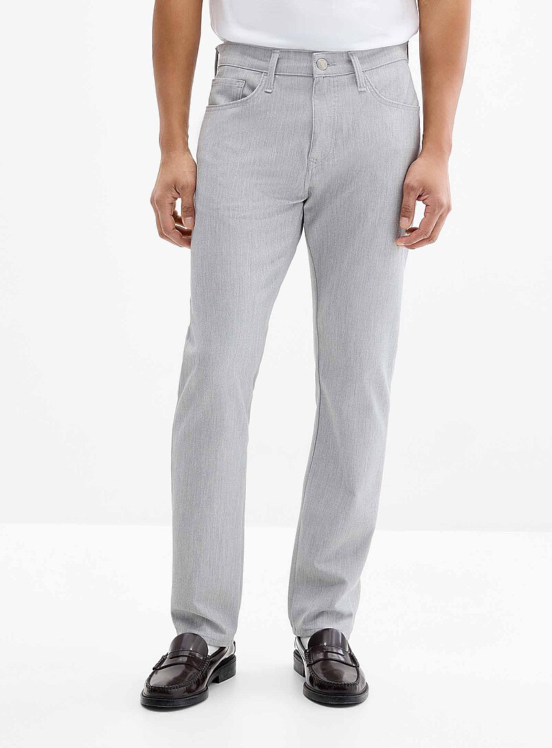 Mavi: Le pantalon trame piqu&eacute;e chin&eacute;e Marcus <b>Coupe droite &eacute;troite</b> Gris pour homme