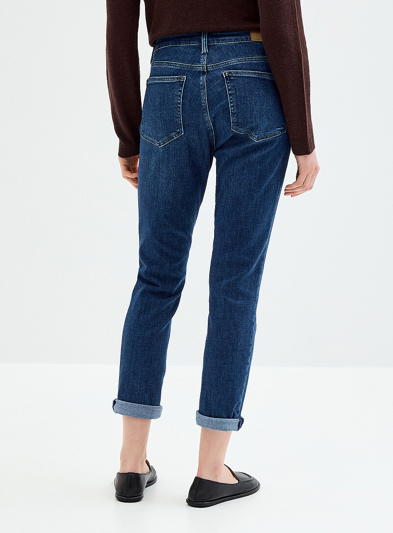 Kathleen deep-indigo rolled-hem jean Fit: slim boyfriend leg, mid-rise waist product image 3