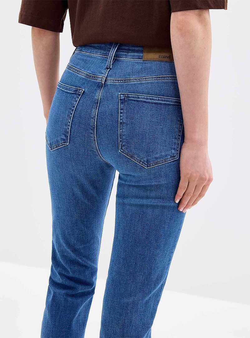 Kendra medium-indigo jean Fit: Straight leg, mid rise product image 3