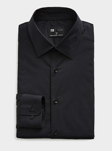 La chemise unie extensible <b>Coupe athl&eacute;tique</b>