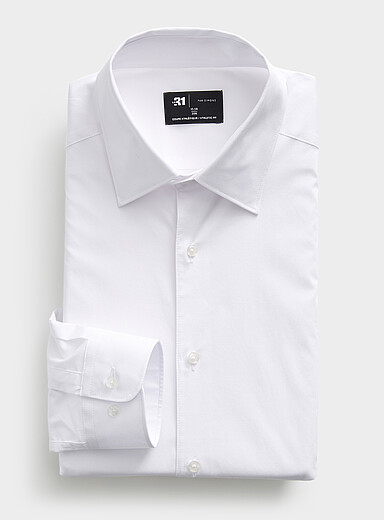 La chemise unie extensible <b>Coupe athl&eacute;tique</b>
