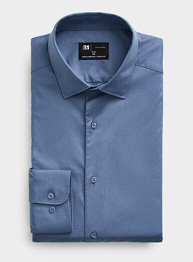 Le 31: La chemise unie extensible <b>Coupe athl&eacute;tique</b> Bleu pour homme