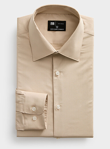 La chemise extensible unicolore <b>Coupe standard</b>