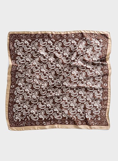 Two-tone paisley tie scarf