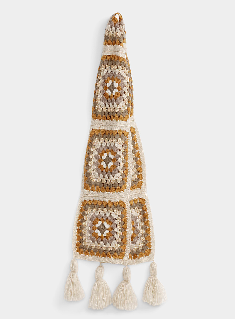 Simons Patterned White Gold-accent crochet scarf for women
