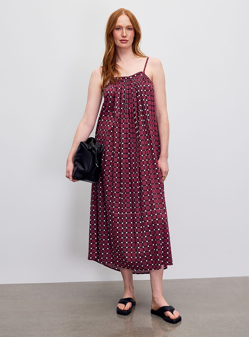Palme: La robe &eacute;vas&eacute;e dos ouvert mosa&iuml;que prune Rose pour femme