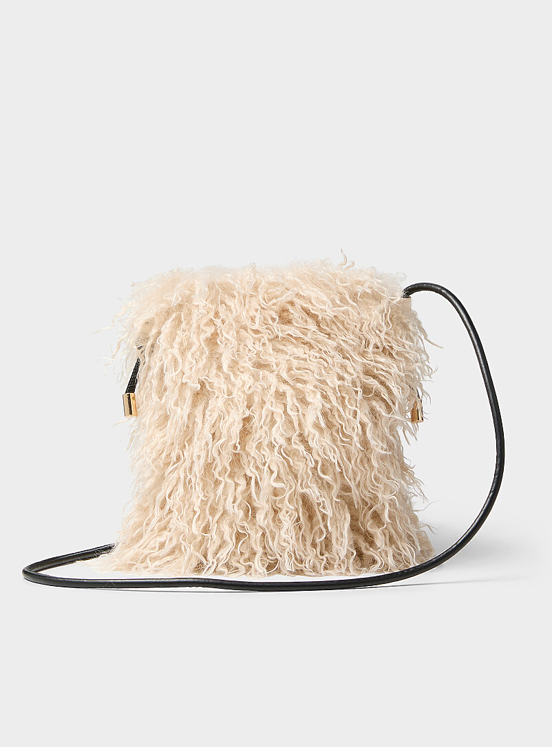 Faux-fur phone clutch product image (primary)