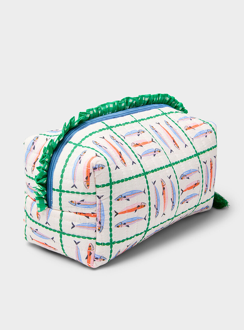 Cute patterned quilted cosmetics case product image 2