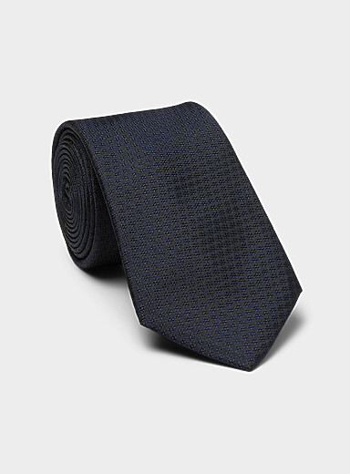 Jacquard pattern satiny tie