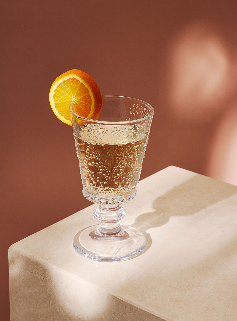 Lace motif textured wine glass product image (primary)