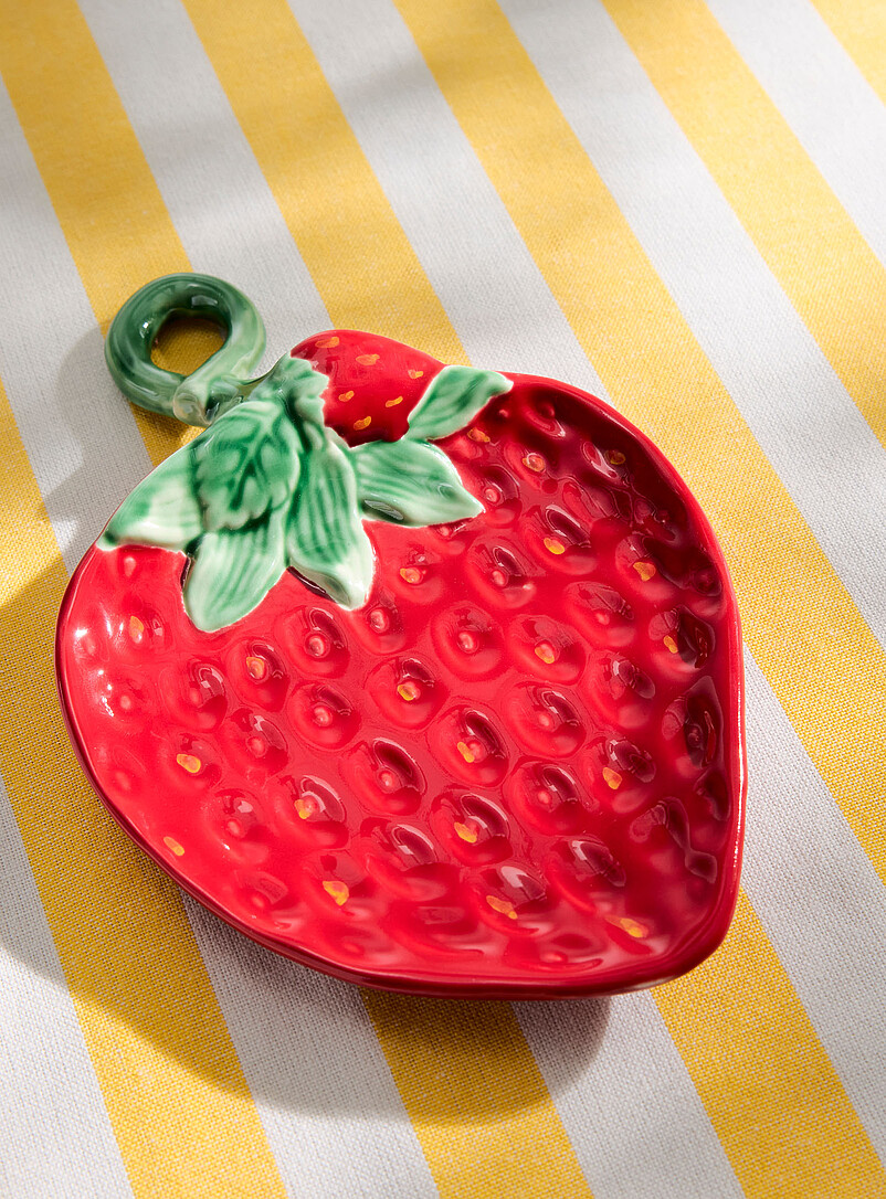Red Strawberry Small Plate