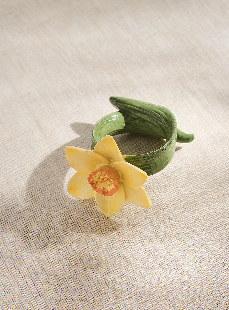 Narcissus napkin ring product image 2