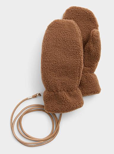 Plush interior high-pile fleece mittens