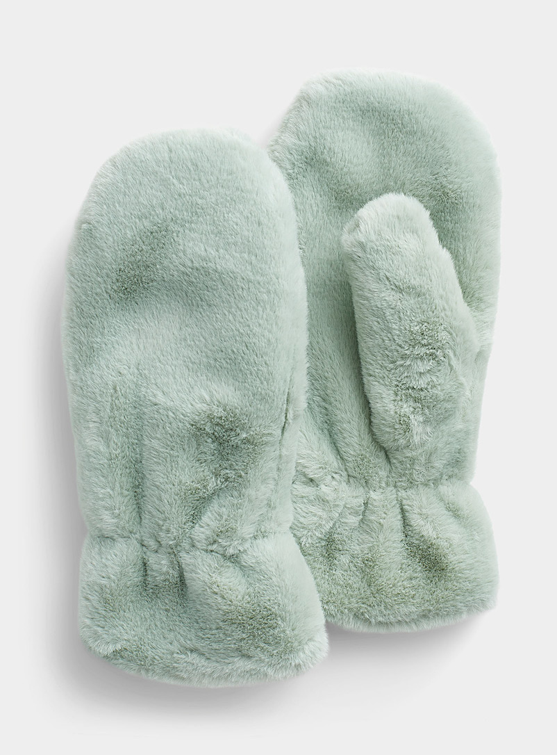Simons Lime Green Ultra-soft fuzzy mittens for women