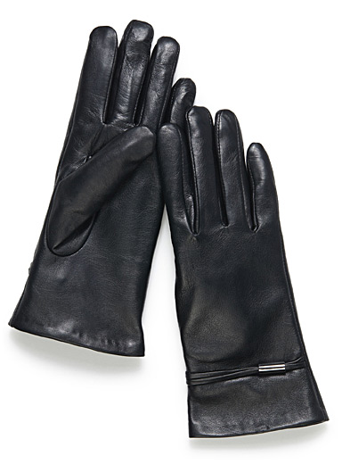 Metallic touch gloves | Simons | Shop Women's Suede & Leather Gloves ...