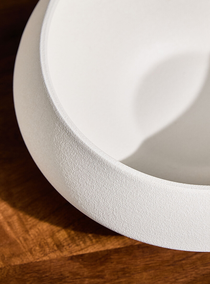 Circular decorative textured ceramic large bowl product image 2
