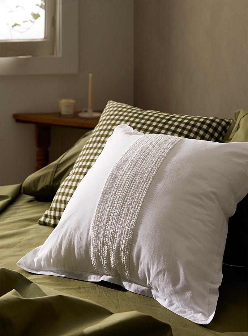 Simons Maison White Delicate crochet cushion 45 x 45cm