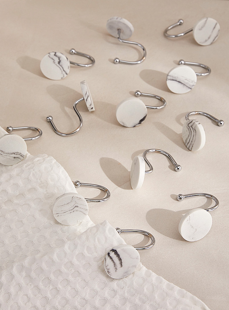 Simons Maison White Faux-marble disc shower hooks Set of 12
